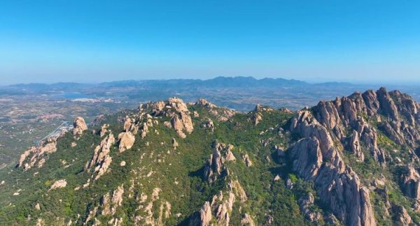 盈富配资 跟着“齐鲁1号”过五一③｜小县城迎来“背包客”！县域站点超六成为游客降低出行门槛